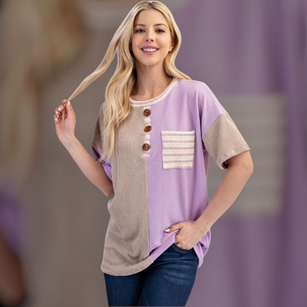 Celeste Lavender and Beige Button-Detail Short Sleeve Ribbed Top